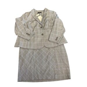 Talbots‎ Women's Gray Plaid Blazer & Skirt Suit Set Size 14WP Blue Gray Plaid